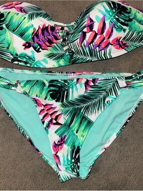 No Boundaries Tropical Leaf Bandeau Bikini in Teal, Pink, Green